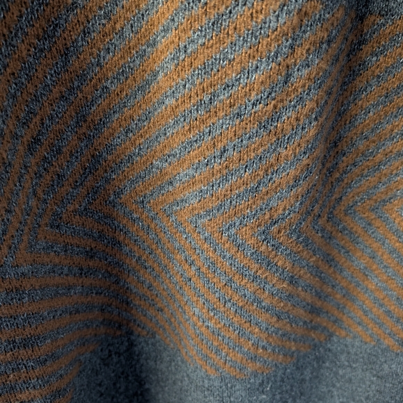 Studio B by Bobeau Long Open Front Cardigan Sweater Gray Brown Chevron – L - Picture 4 of 5